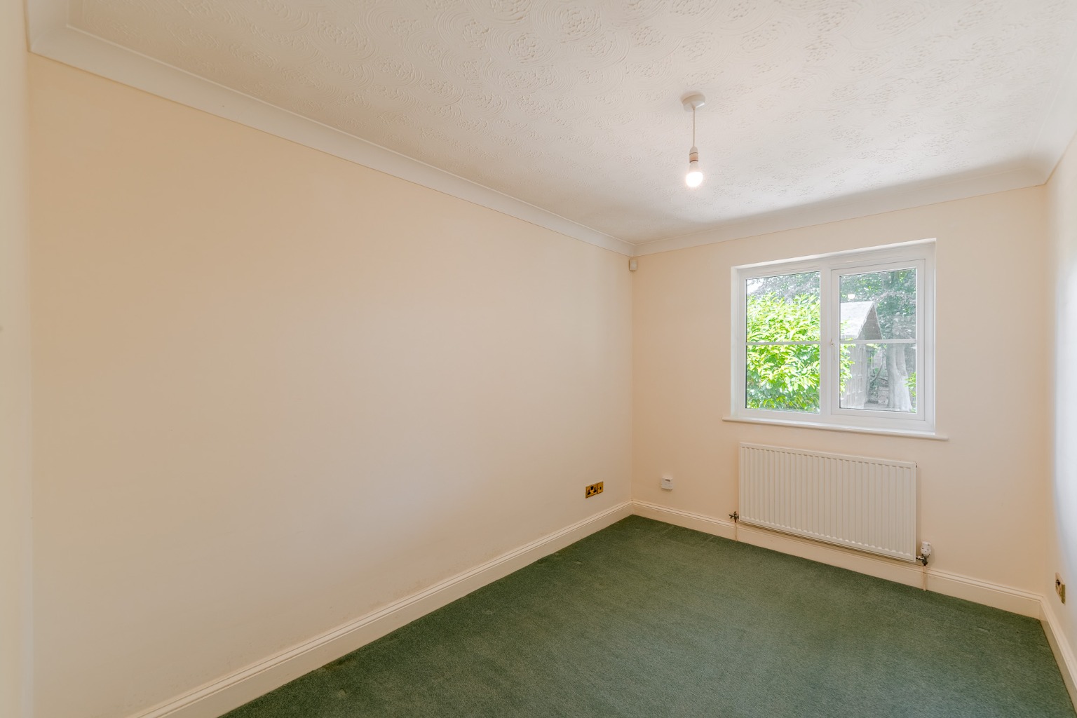 5 bed detached house for sale in Hammond Way, Huntingdon  - Property Image 20