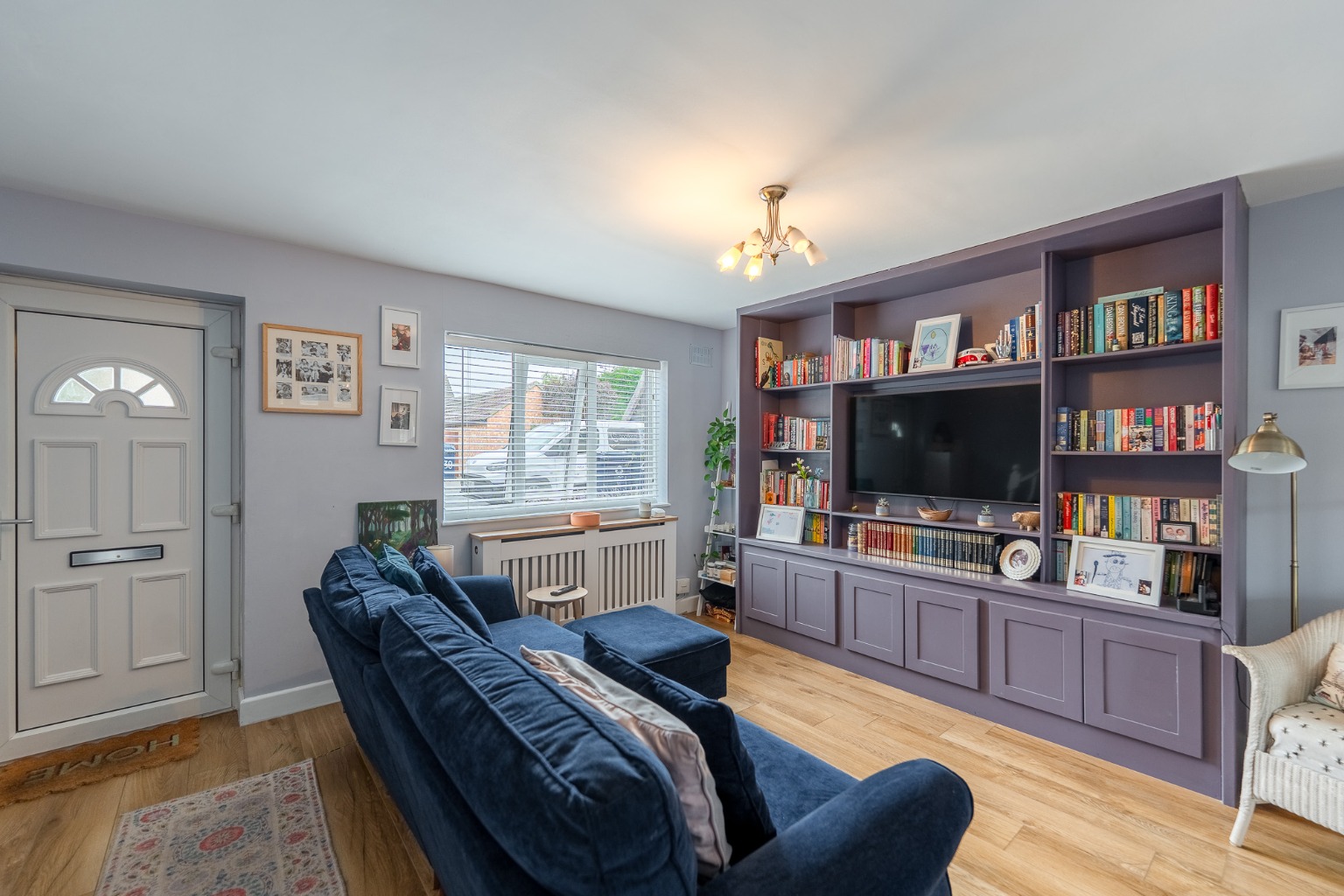 3 bed terraced house for sale in London Road, Huntingdon 2