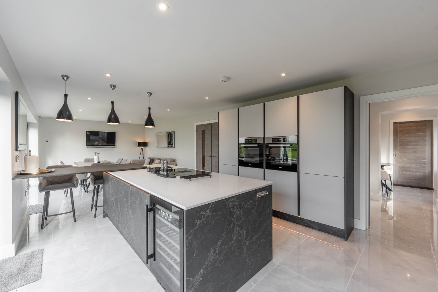 4 bed detached house for sale in Warboys Road, Huntingdon  - Property Image 3