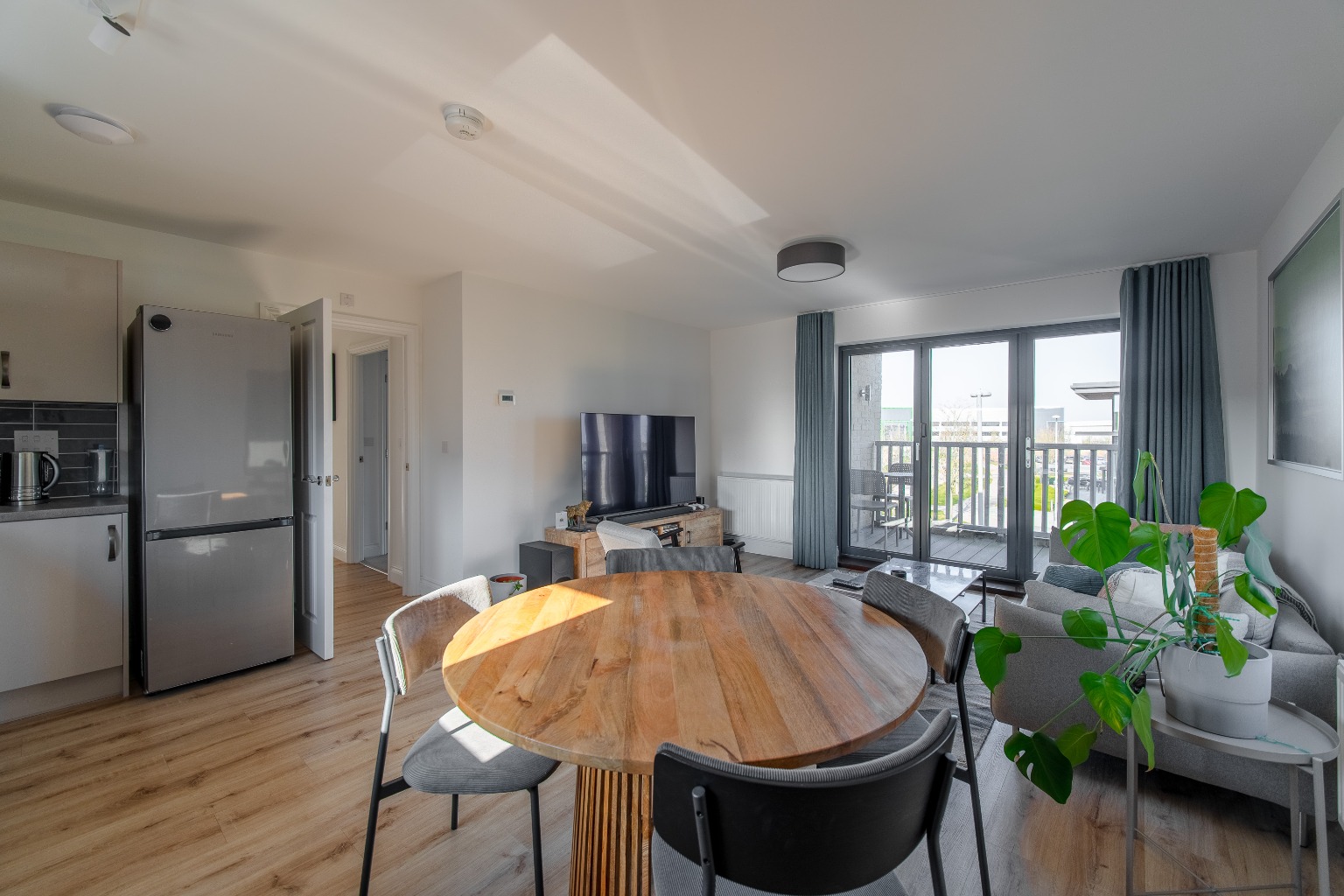 2 bed flat for sale in Cartwright Close, Cambridgeshire  - Property Image 7