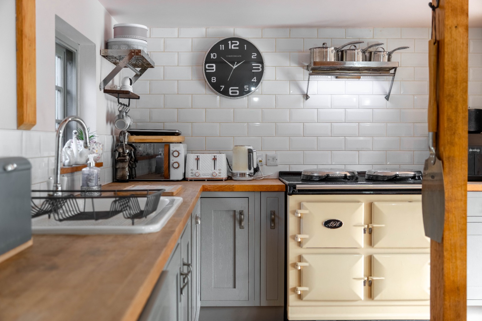 3 bed detached house for sale in The Green, Huntingdon 8