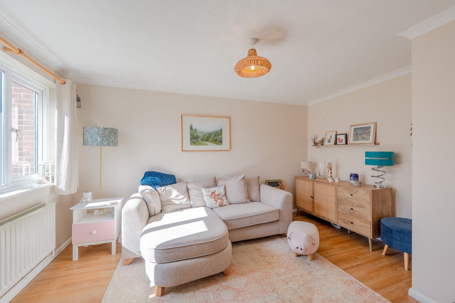 3 bed link detached house for sale in The Paddock, Huntingdon  - Property Image 5