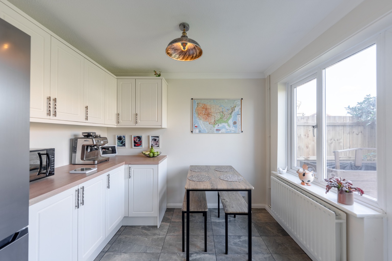 3 bed link detached house for sale in The Paddock, Huntingdon  - Property Image 4