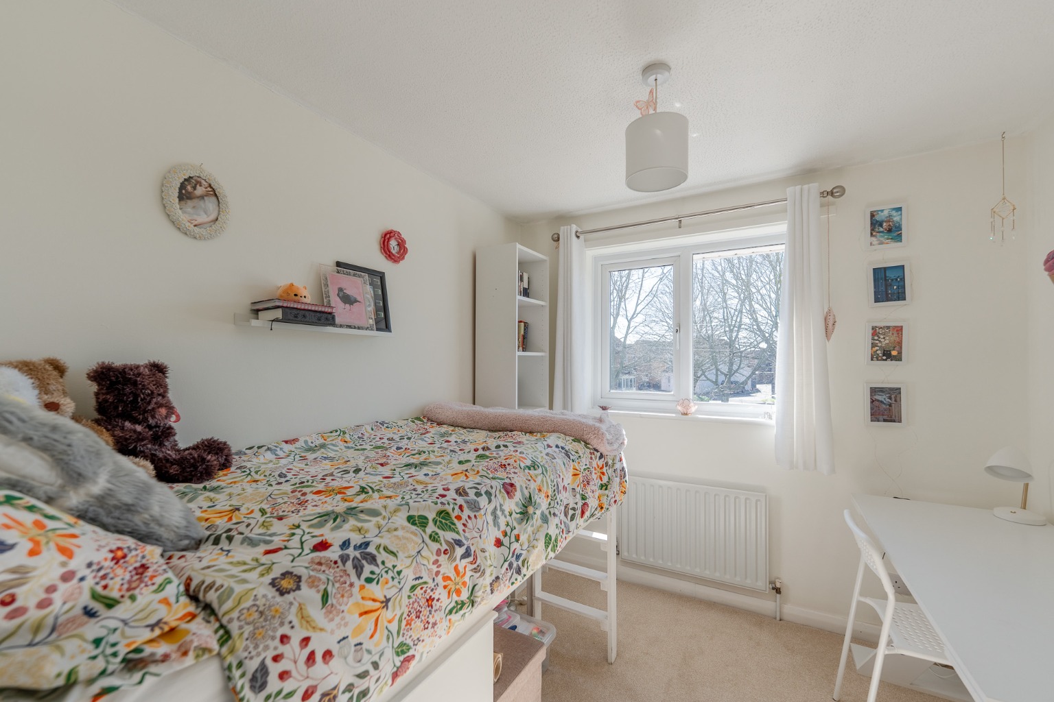 3 bed link detached house for sale in The Paddock, Huntingdon  - Property Image 8