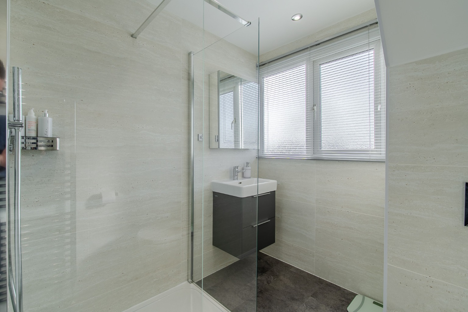 3 bed semi-detached house for sale in Loxley Green, Huntingdon 10