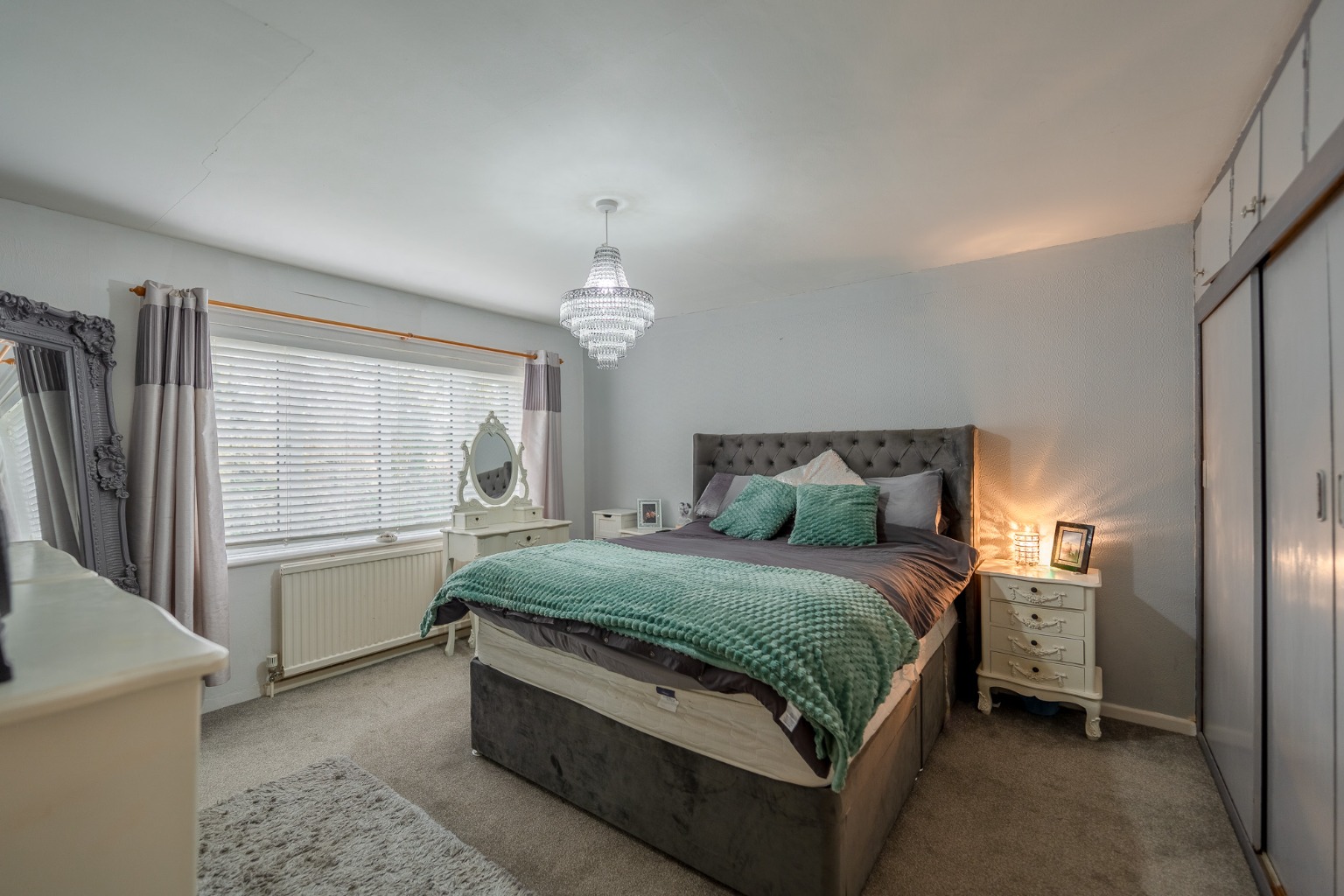 5 bed detached house for sale in Budge Close, Cambridgeshire  - Property Image 10