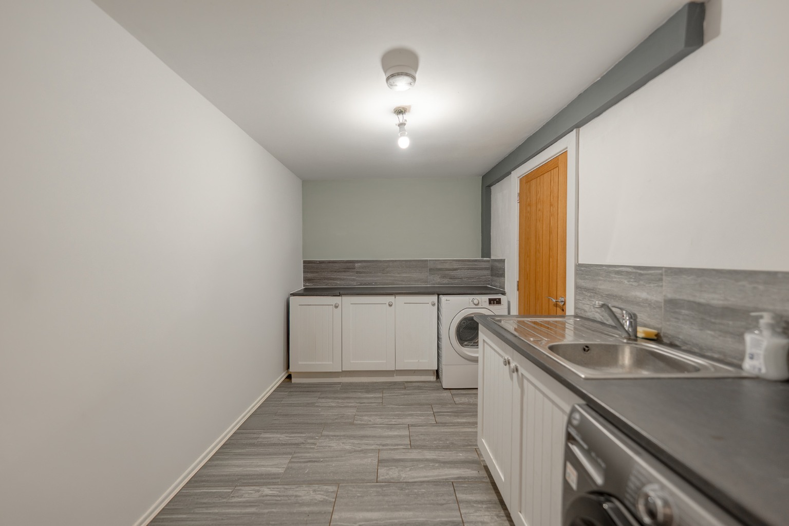 5 bed detached house for sale in Budge Close, Cambridgeshire 14