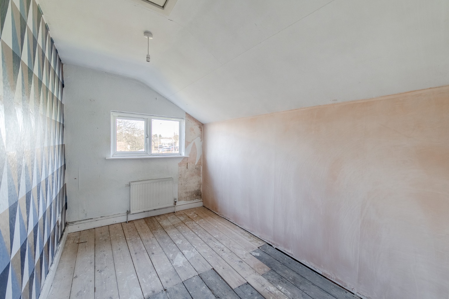 3 bed terraced house for sale in Gladstone Street, Peterborough 10