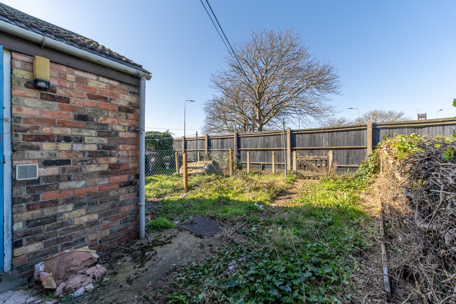 3 bed terraced house for sale in Gladstone Street, Peterborough 14