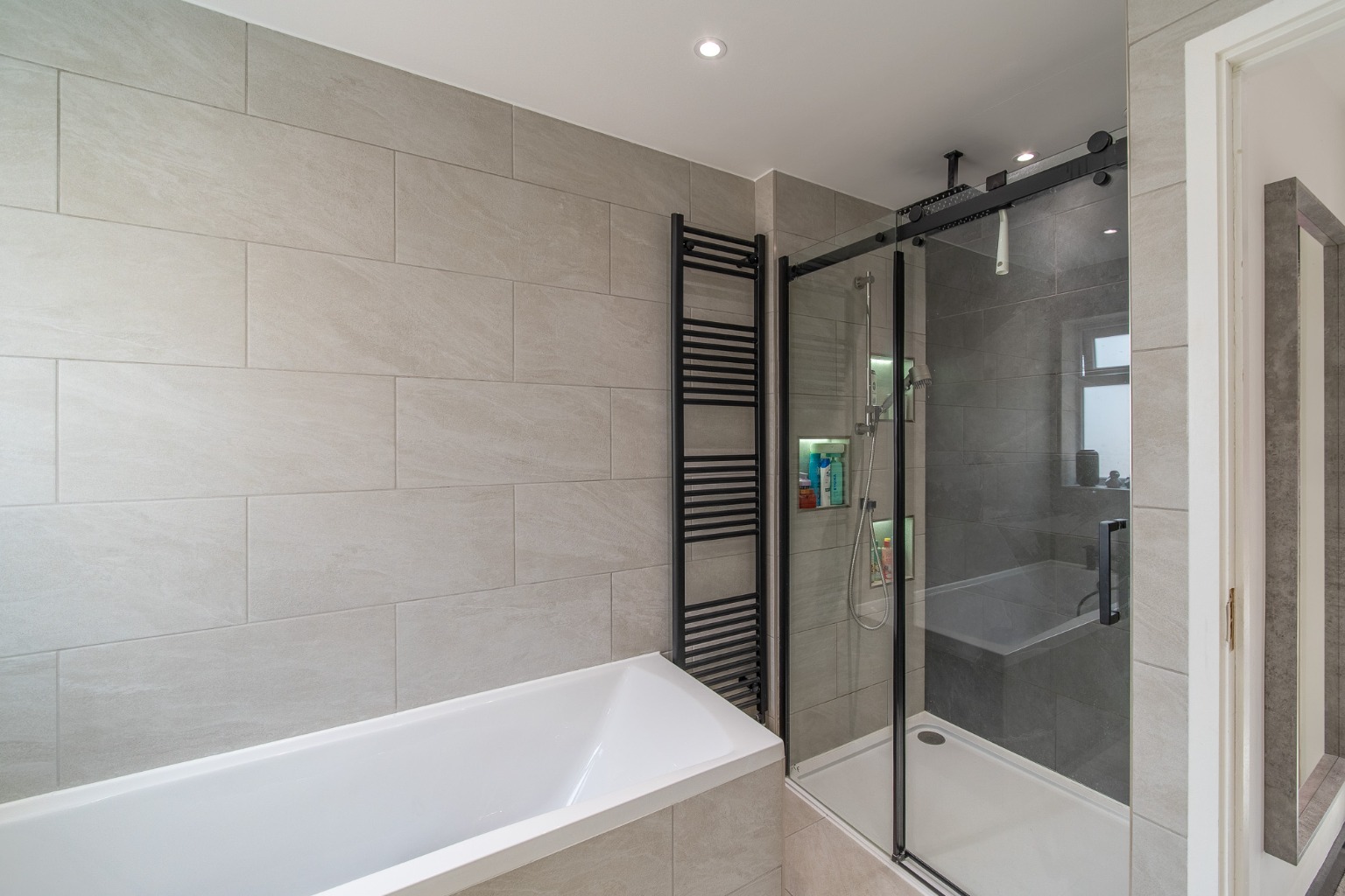 3 bed detached house for sale in The Poplars, Huntingdon 13