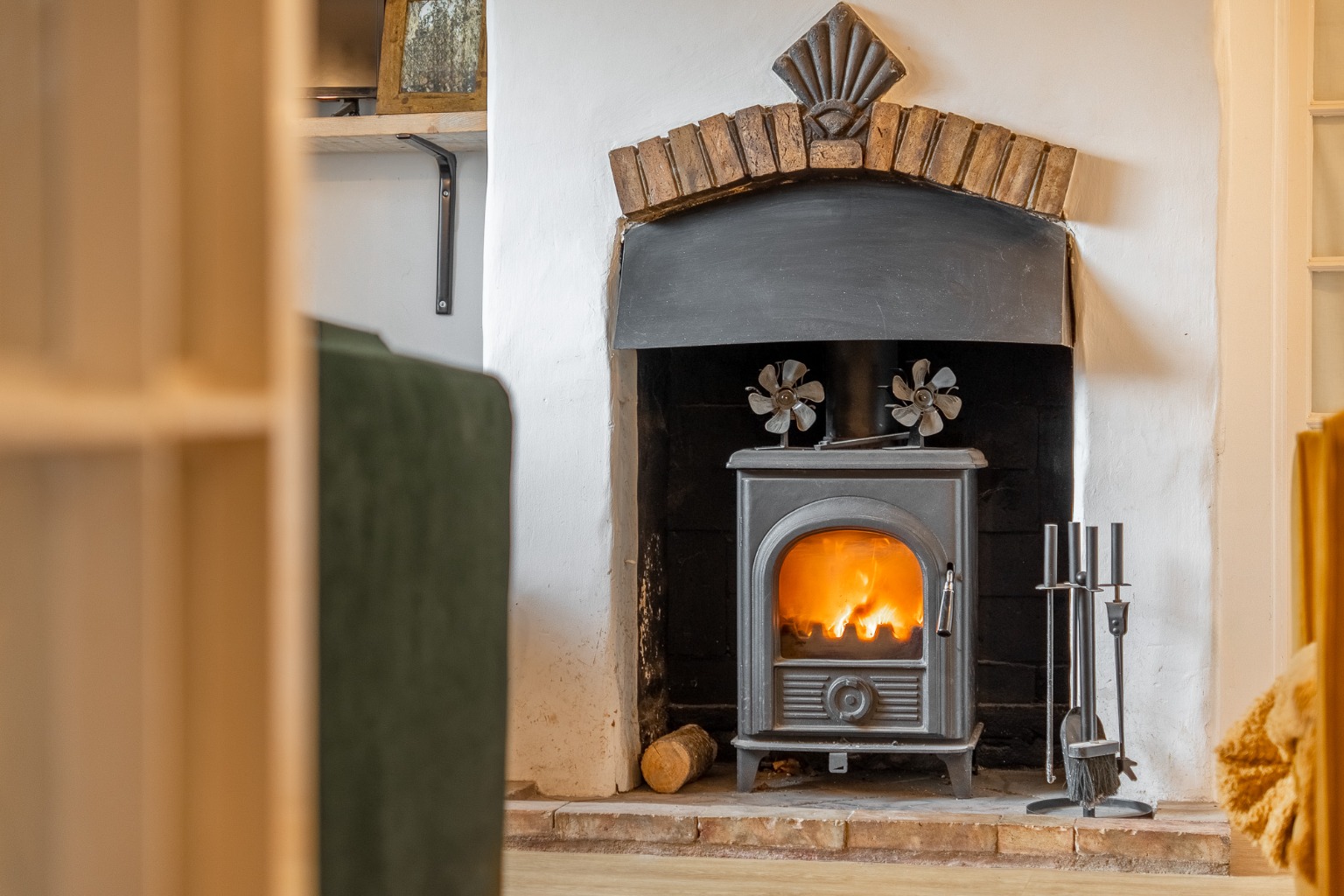 3 bed detached house for sale in Bridge End, Cambridgeshire  - Property Image 11