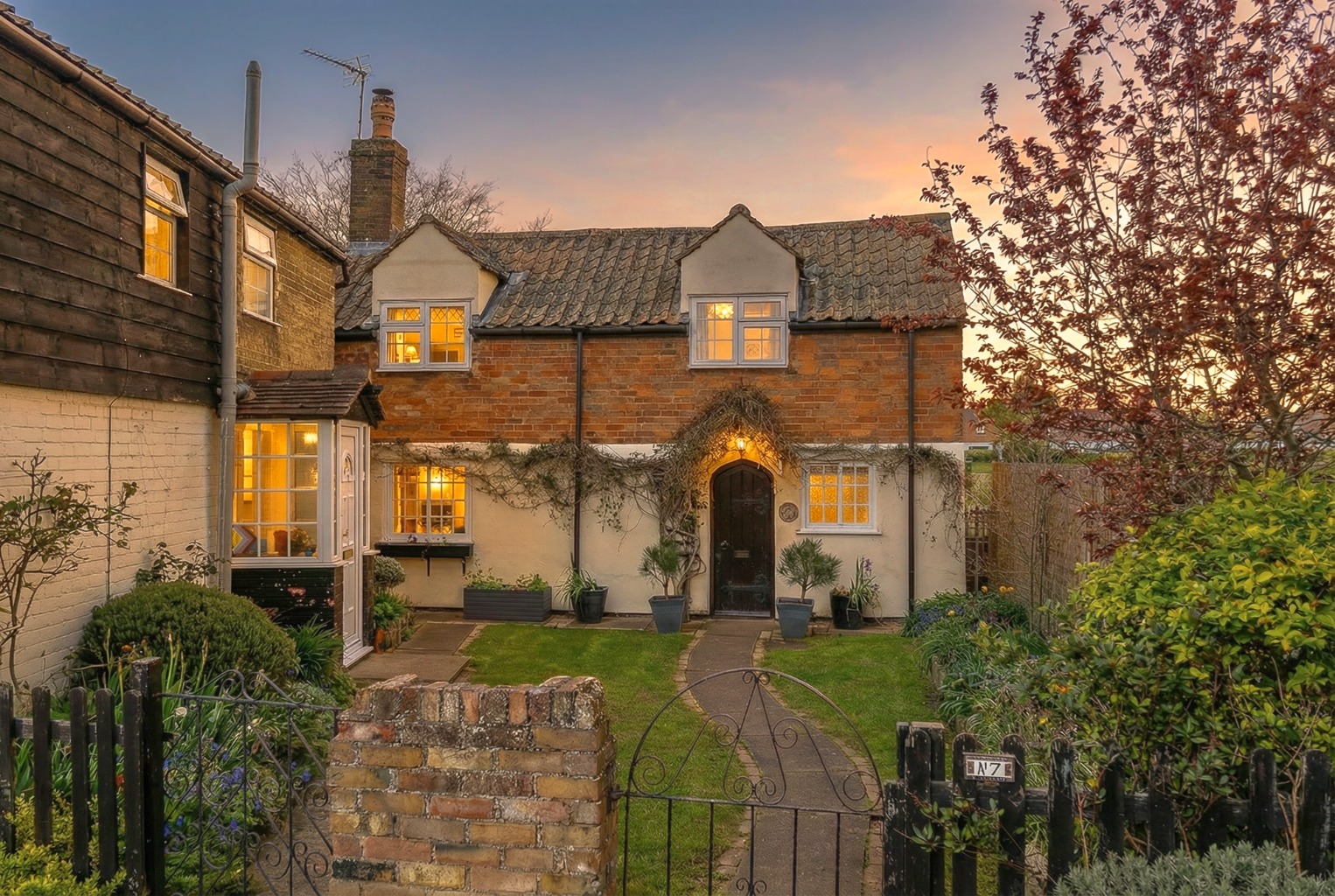 3 bed detached house for sale in Bridge End, Cambridgeshire 22