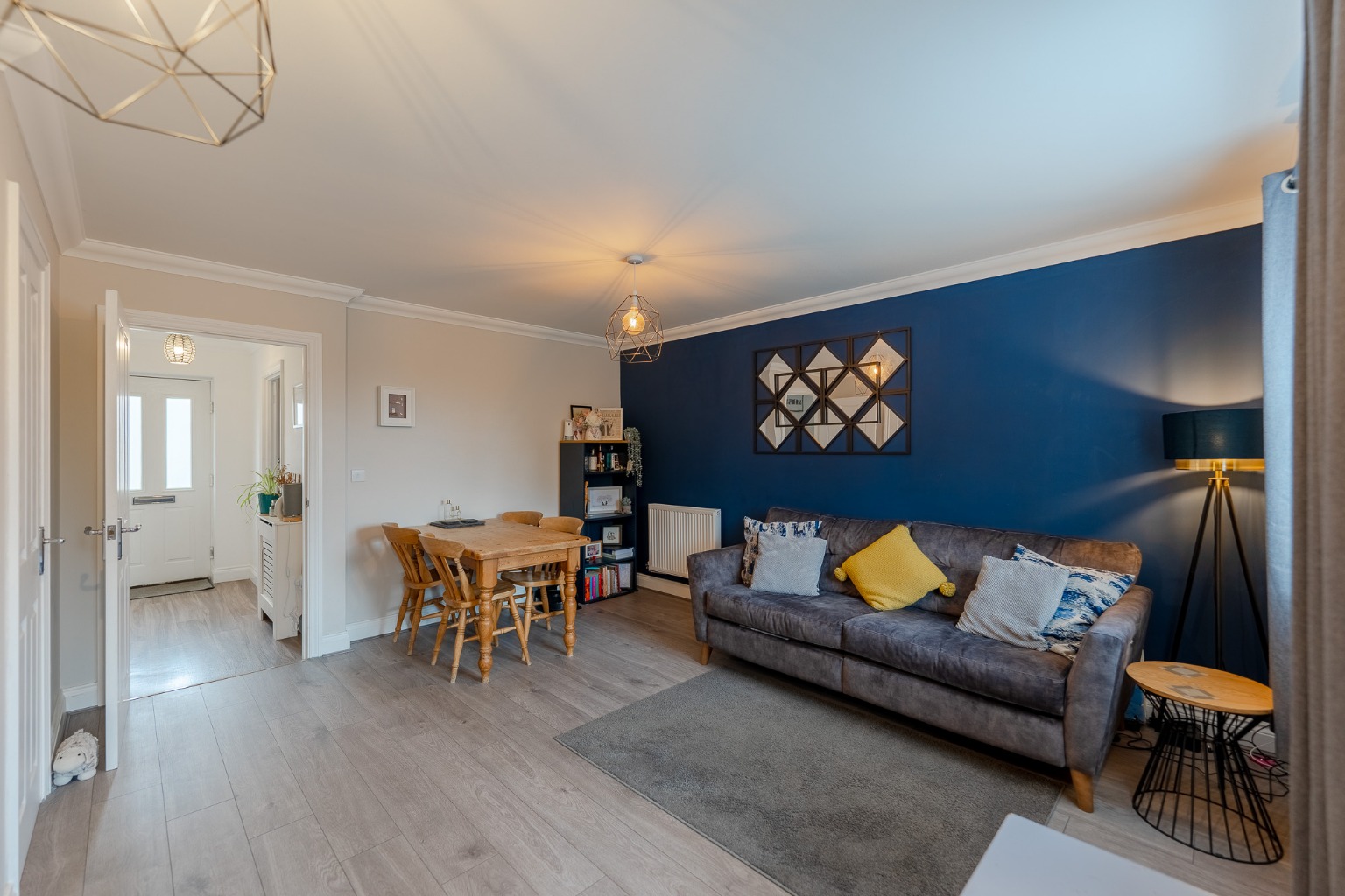 3 bed end of terrace house for sale in Pople Drive, Cambridgeshire  - Property Image 2