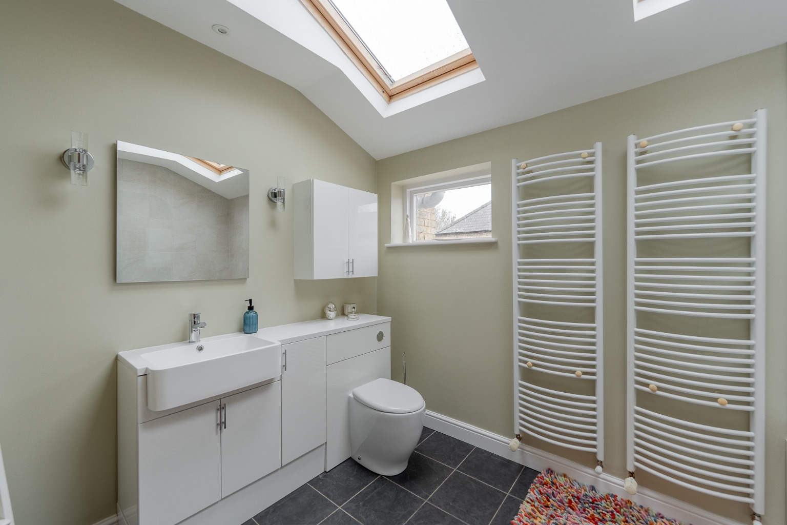 5 bed detached house for sale in London Road, Cambridgeshire  - Property Image 19