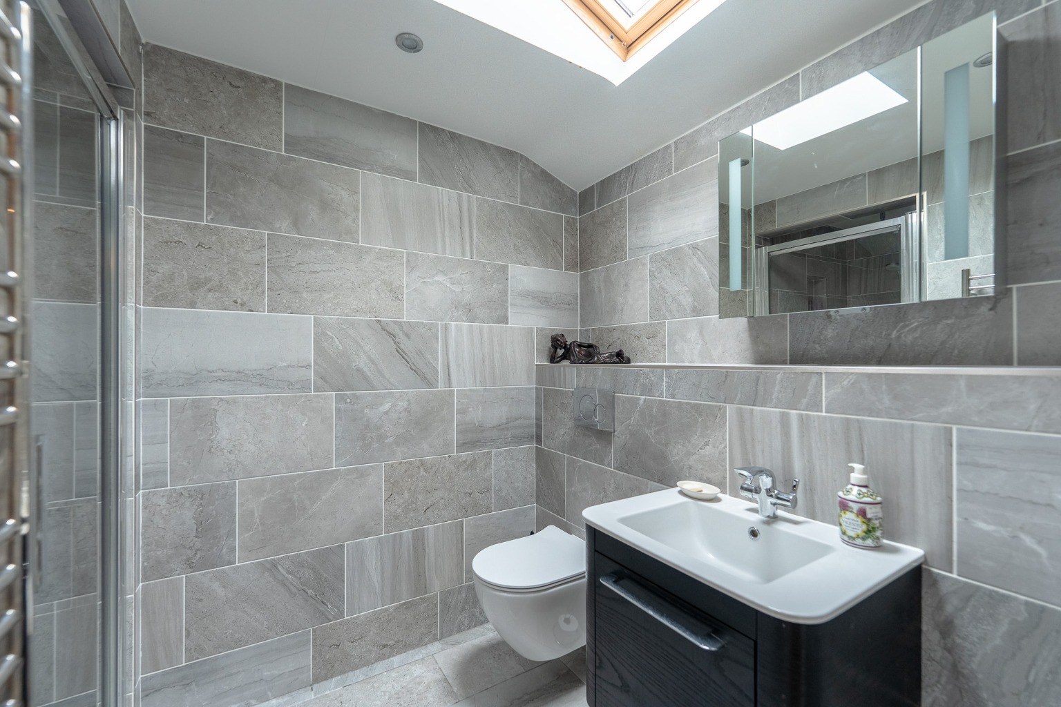 5 bed detached house for sale in London Road, Cambridgeshire  - Property Image 21