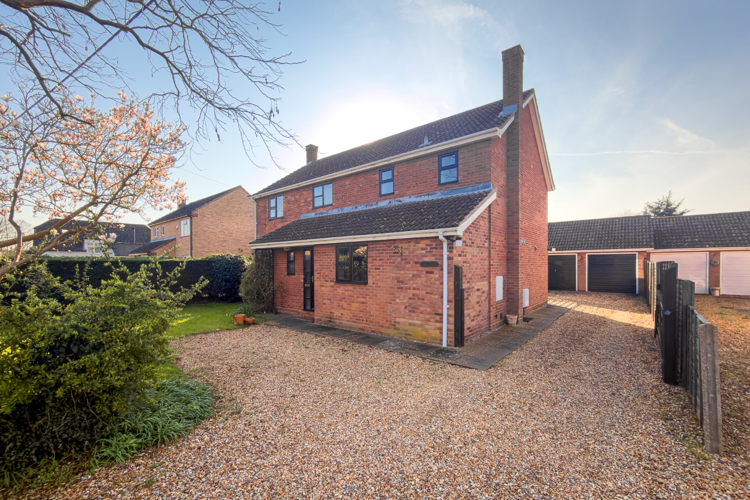 4 bed detached house for sale in High Street, Huntingdon - Property Image 1