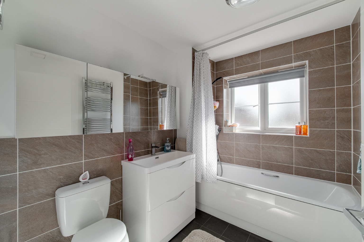 3 bed semi-detached house for sale in Fairway Drive, Cambridgeshire  - Property Image 16