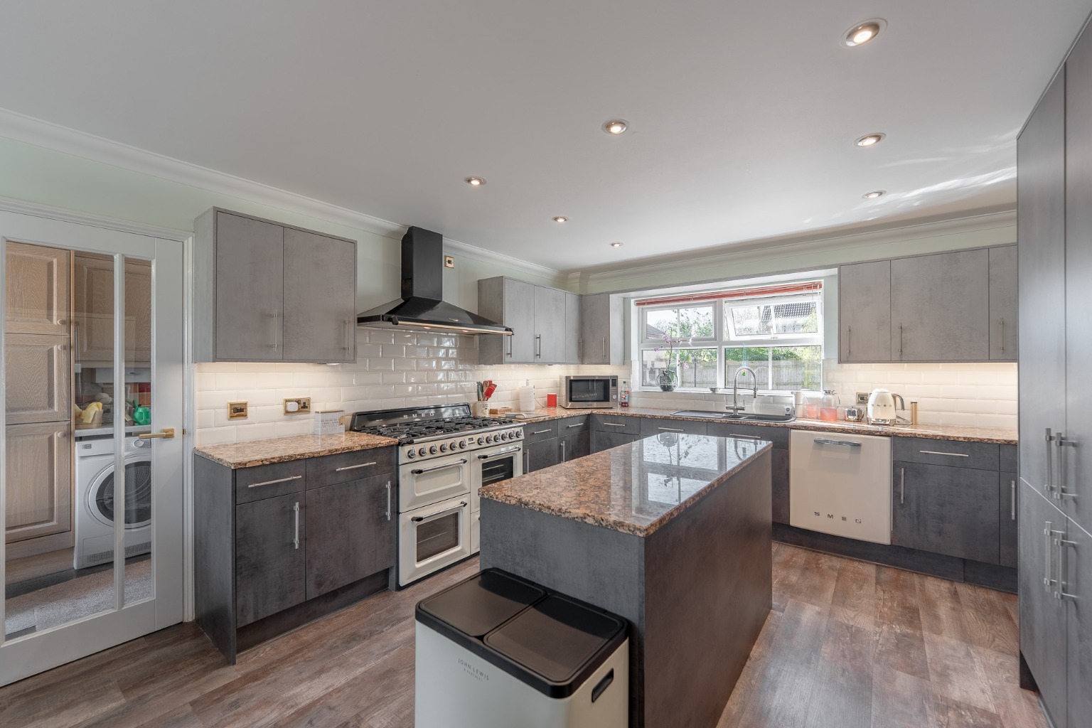 4 bed detached house for sale in Blacksmiths End, Cambridgeshire 6