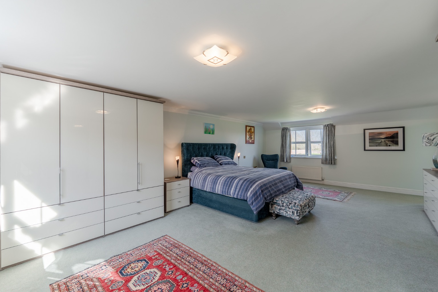 4 bed detached house for sale in Blacksmiths End, Cambridgeshire  - Property Image 13