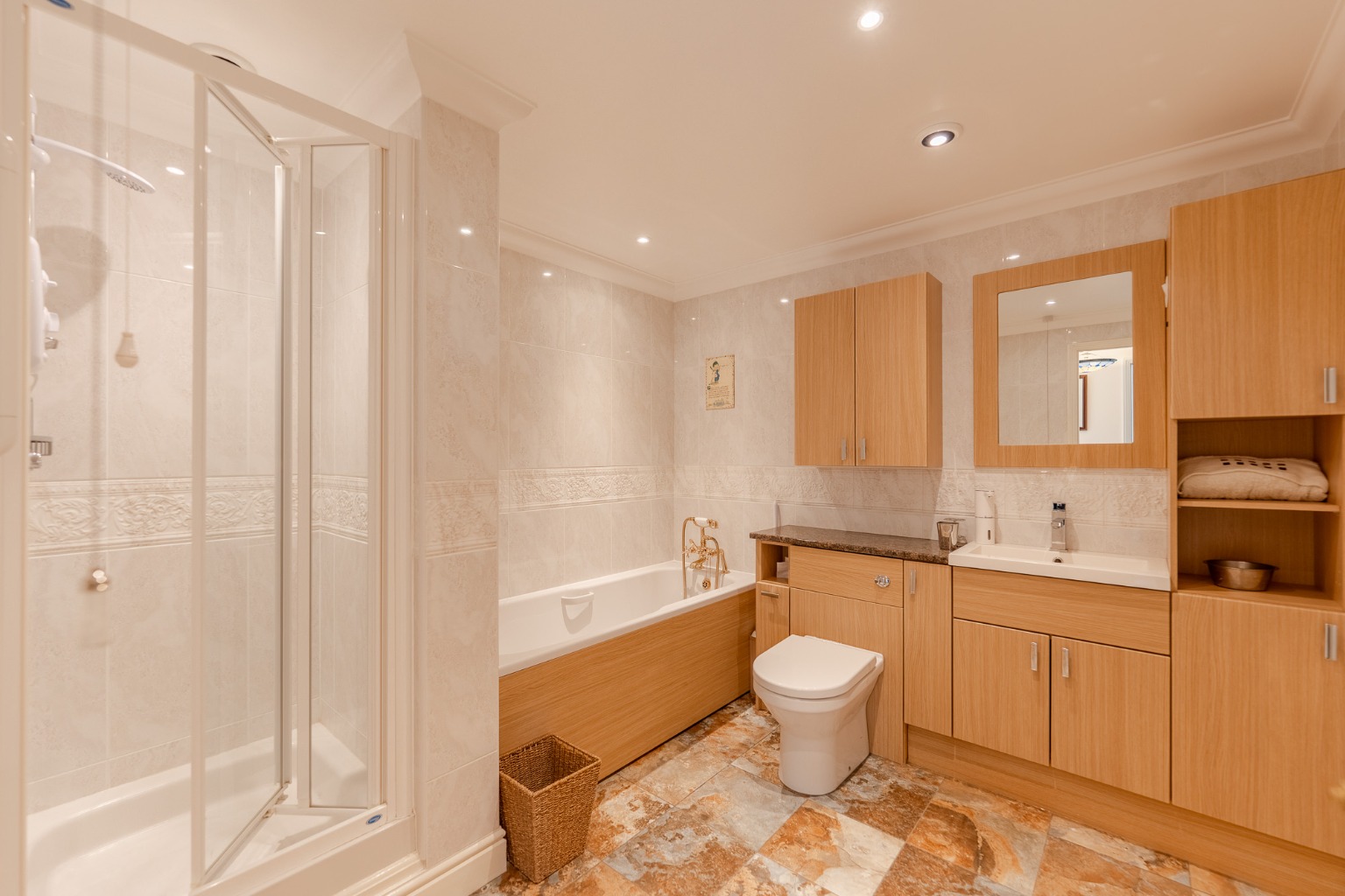 4 bed detached house for sale in Blacksmiths End, Cambridgeshire 18