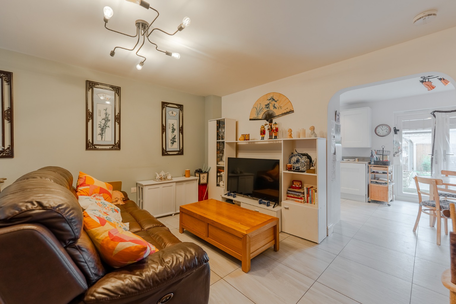 3 bed semi-detached house for sale in Somning Close, Cambridgeshire 4