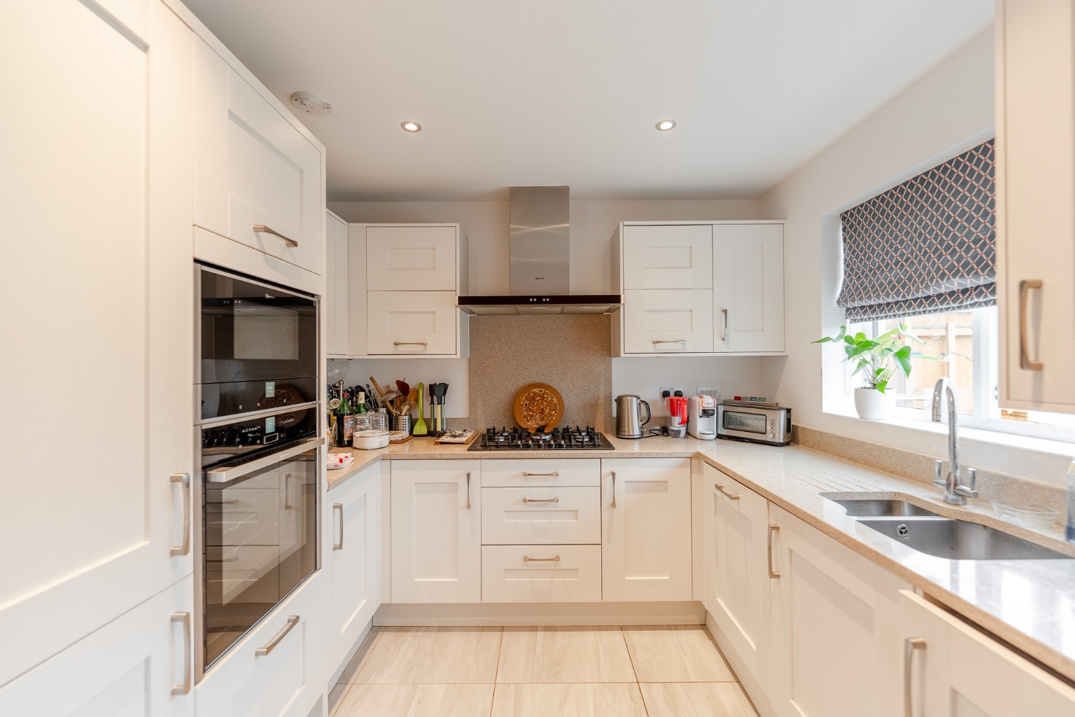 3 bed semi-detached house for sale in Somning Close, Cambridgeshire 7