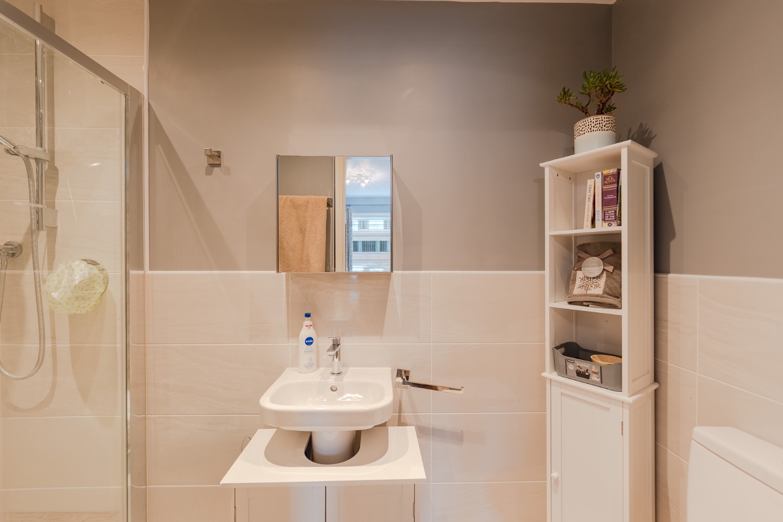 3 bed semi-detached house for sale in Somning Close, Cambridgeshire  - Property Image 11