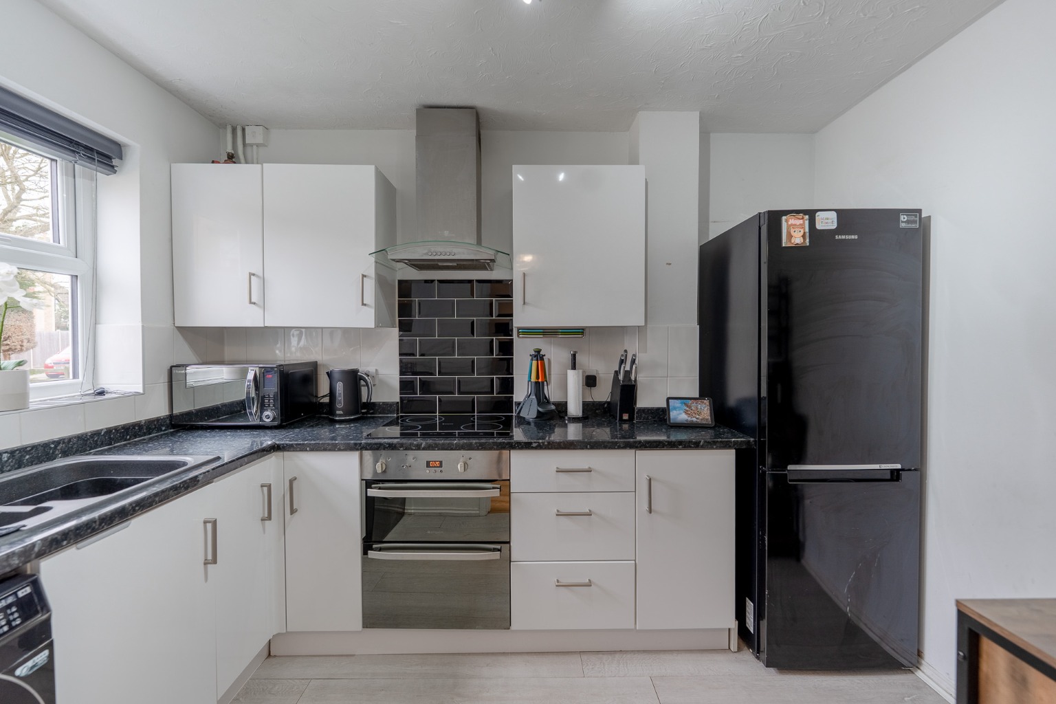2 bed end of terrace house for sale in Dengaine Close, Cambridgeshire 1