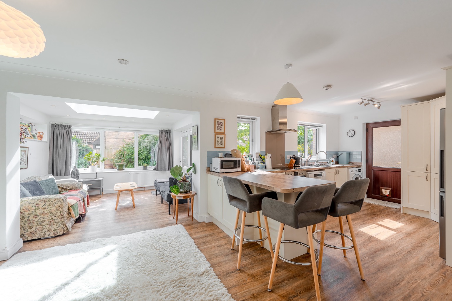 3 bed detached house for sale in Inhams Way, Huntingdon 1