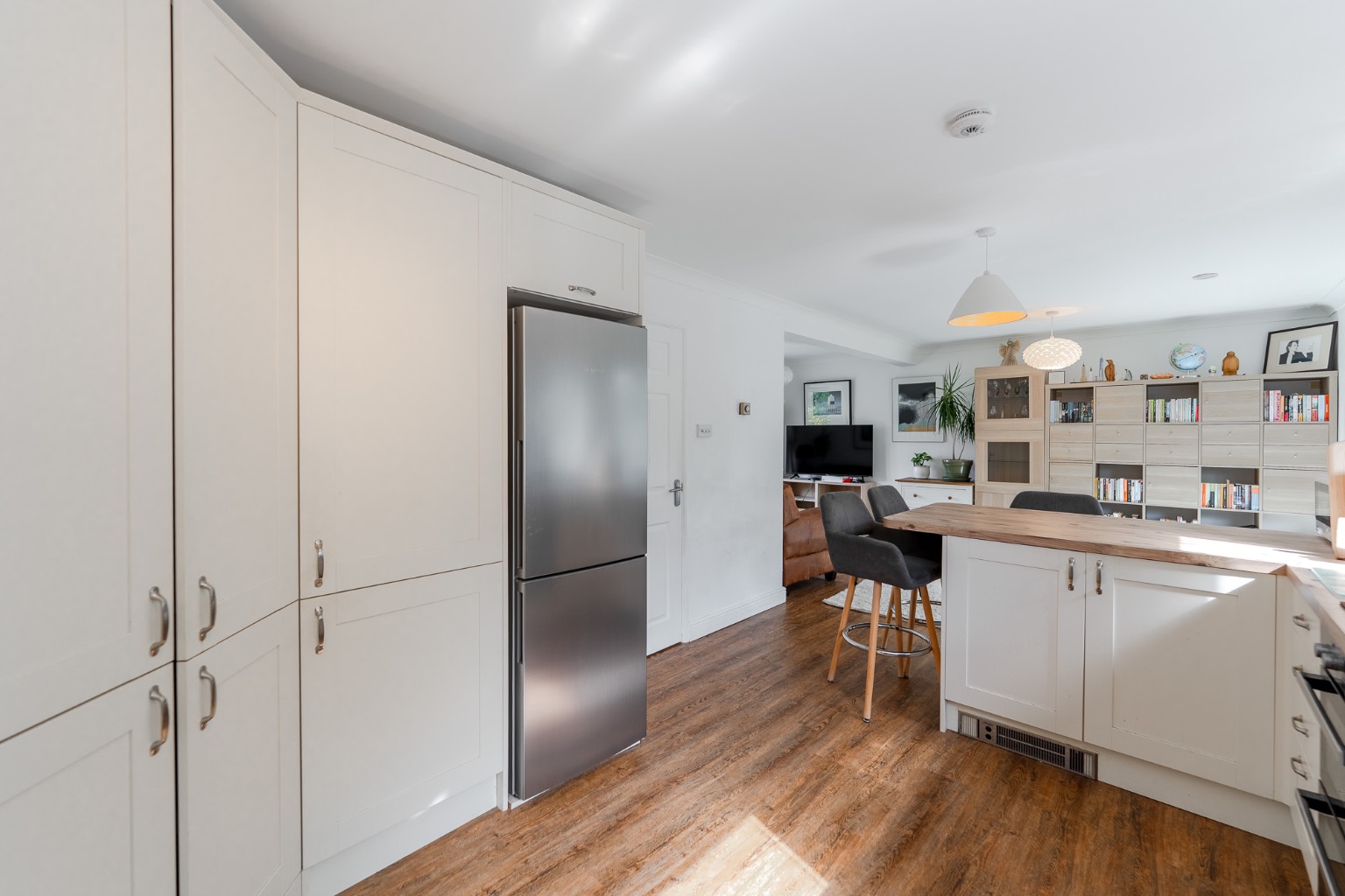 3 bed detached house for sale in Inhams Way, Huntingdon 6