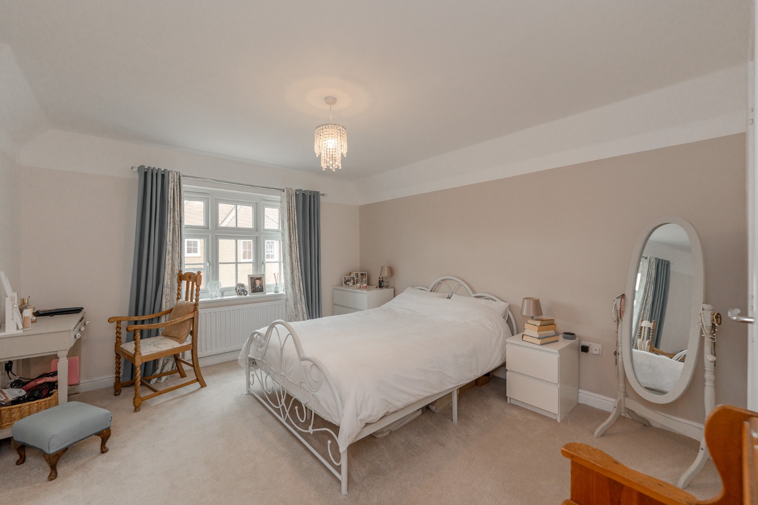 4 bed detached house for sale in Alconbury Weald, Cambridgeshire 8