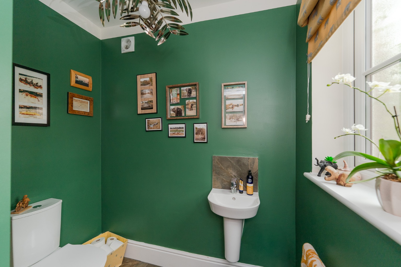 4 bed detached house for sale in Alconbury Weald, Cambridgeshire 18