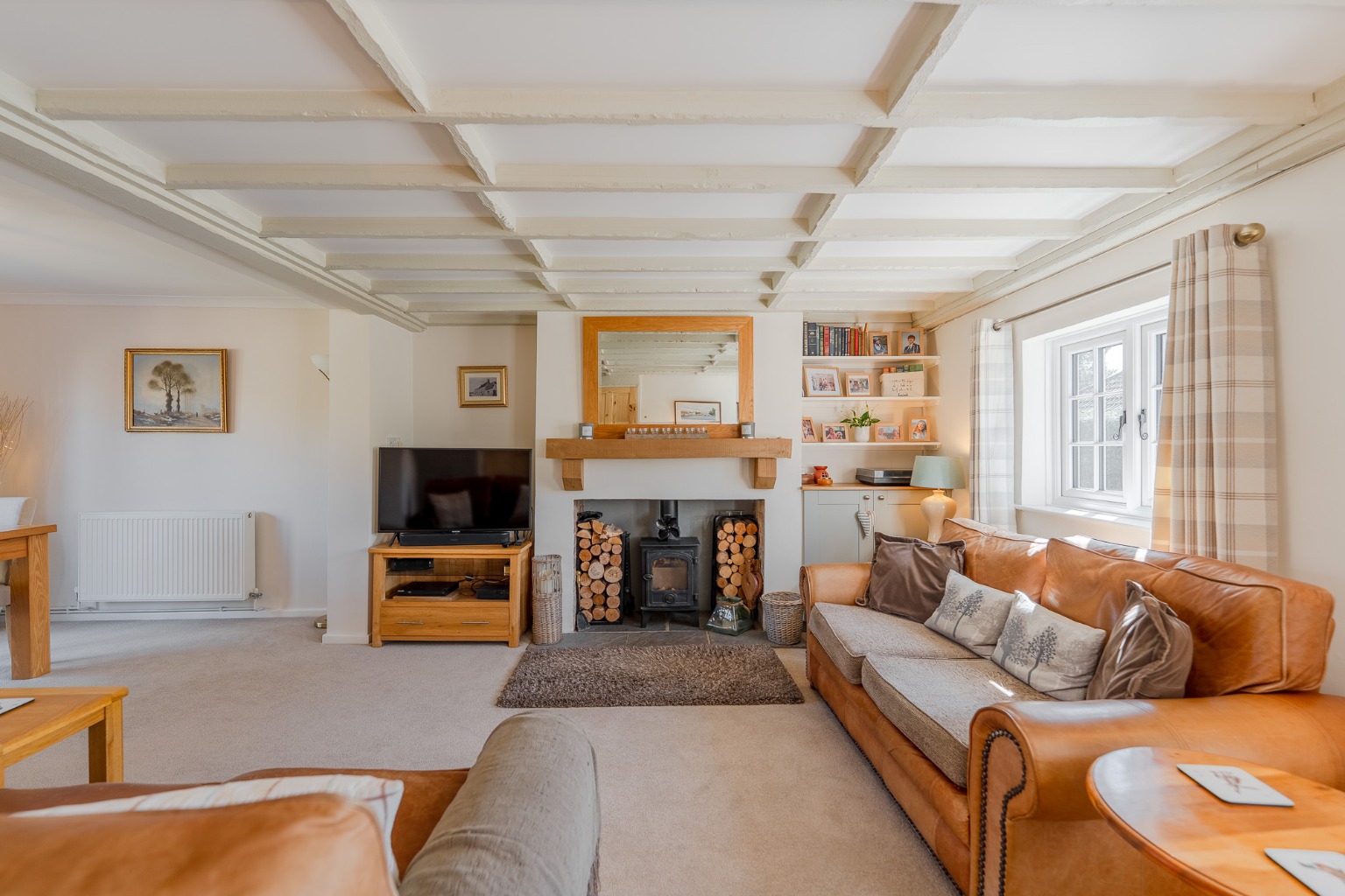 4 bed detached house for sale in West End, Cambridgeshire  - Property Image 2