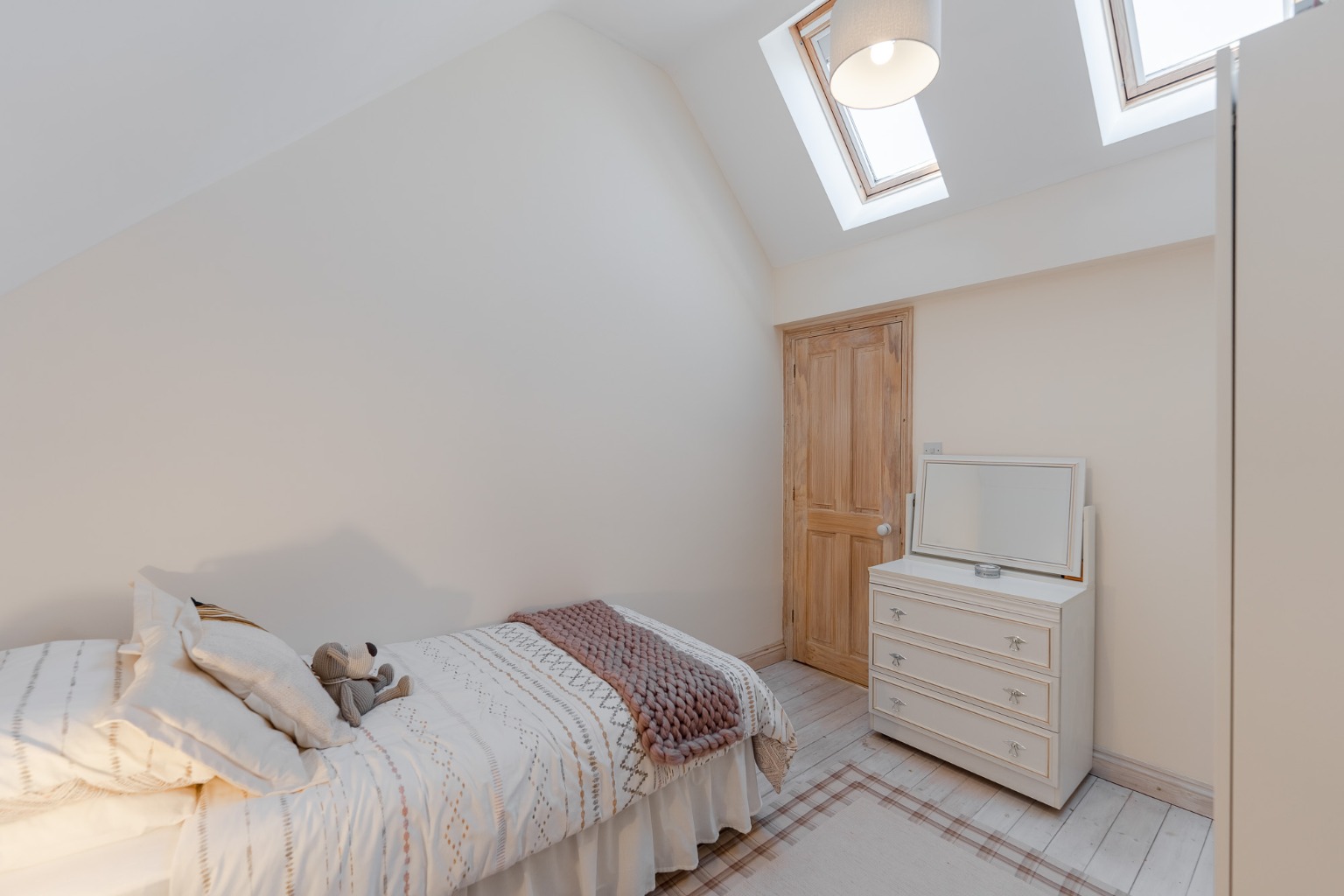 4 bed detached house for sale in West End, Cambridgeshire  - Property Image 17