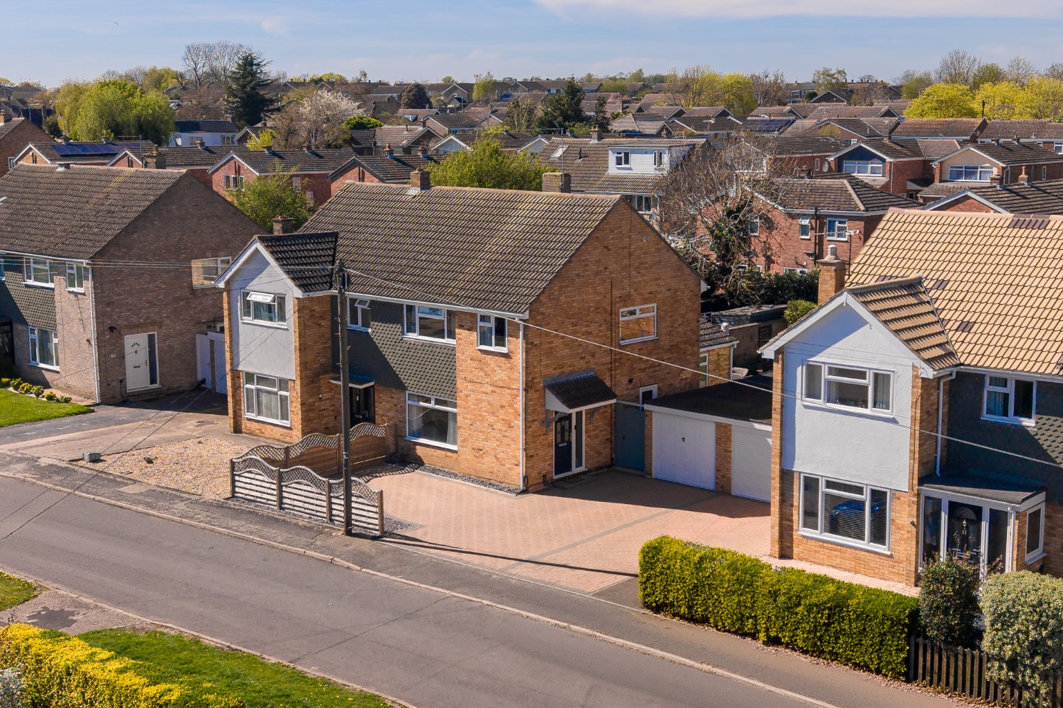 3 bed semi-detached house for sale in Abbots Crescent, St Ives - Property Image 1