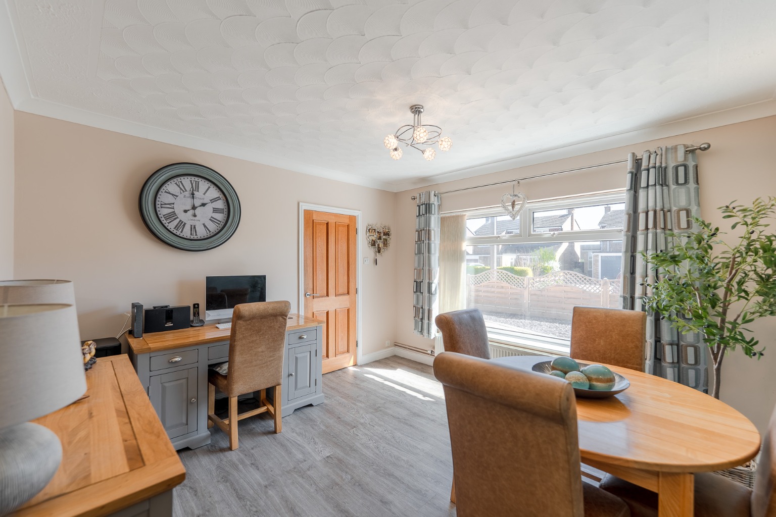 3 bed semi-detached house for sale in Abbots Crescent, St Ives  - Property Image 3