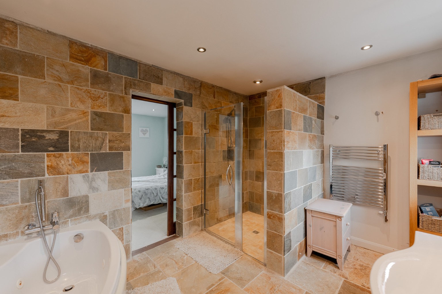 5 bed detached house for sale in Willow Close, Huntingdon  - Property Image 15