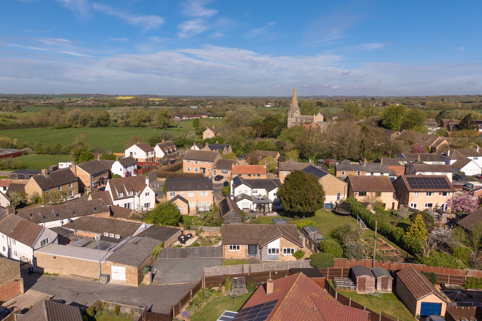 2 bed detached bungalow for sale in Bell Lane, Huntingdon 14