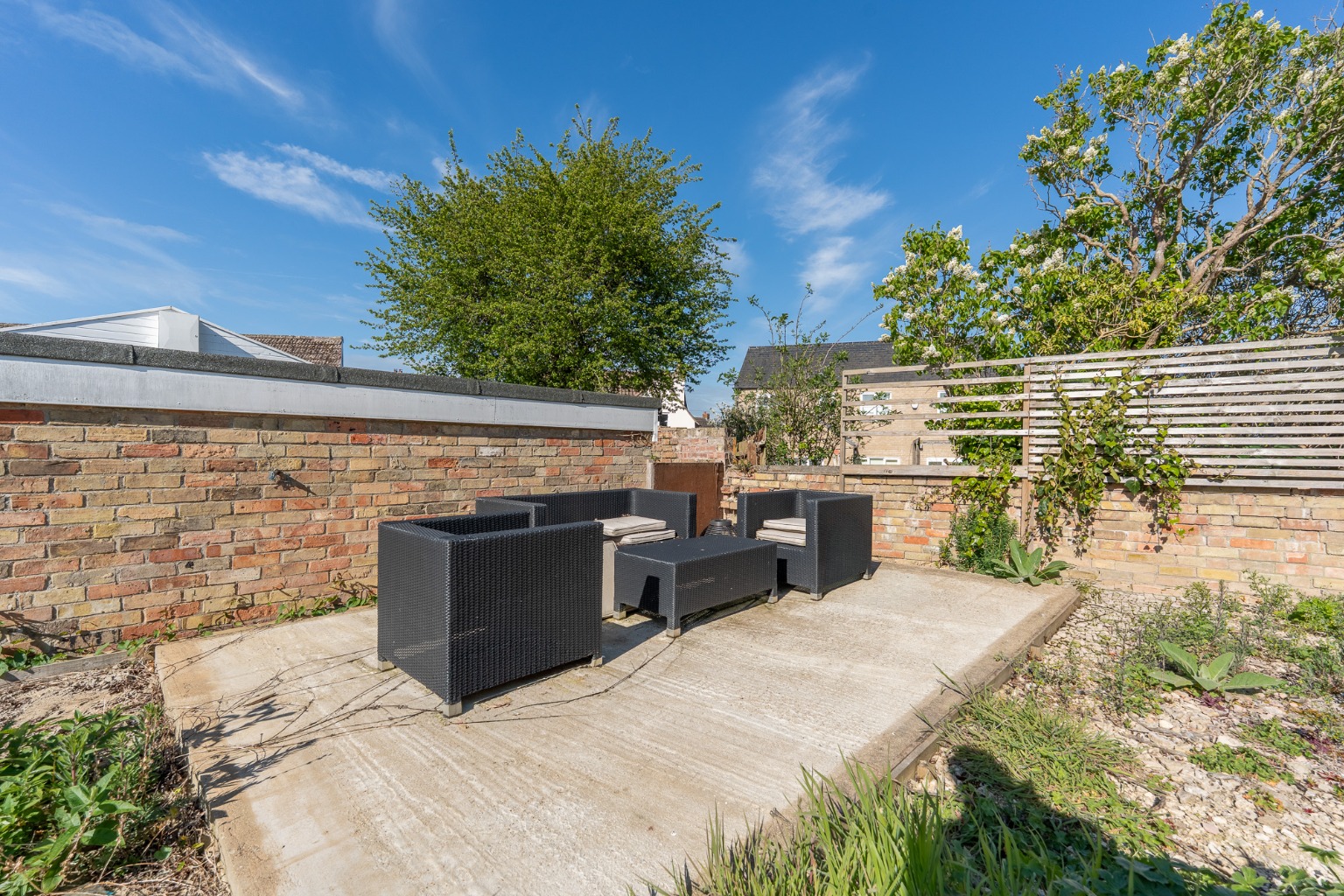 2 bed detached bungalow for sale in Bell Lane, Huntingdon 11