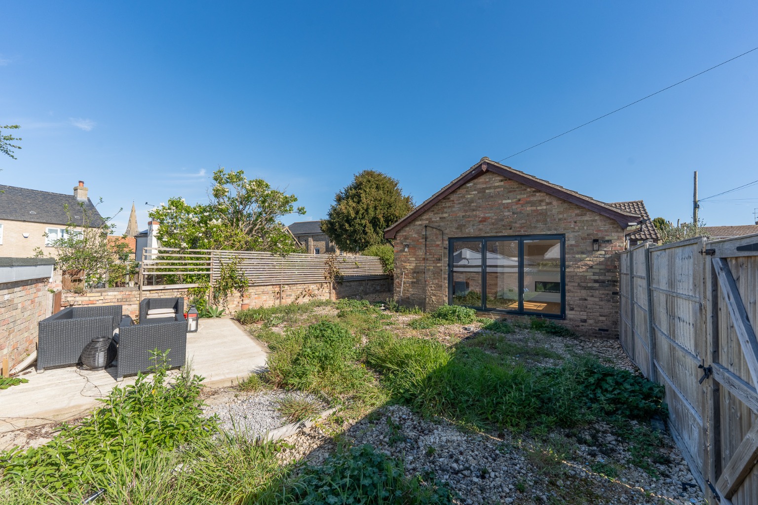 2 bed detached bungalow for sale in Bell Lane, Huntingdon 10