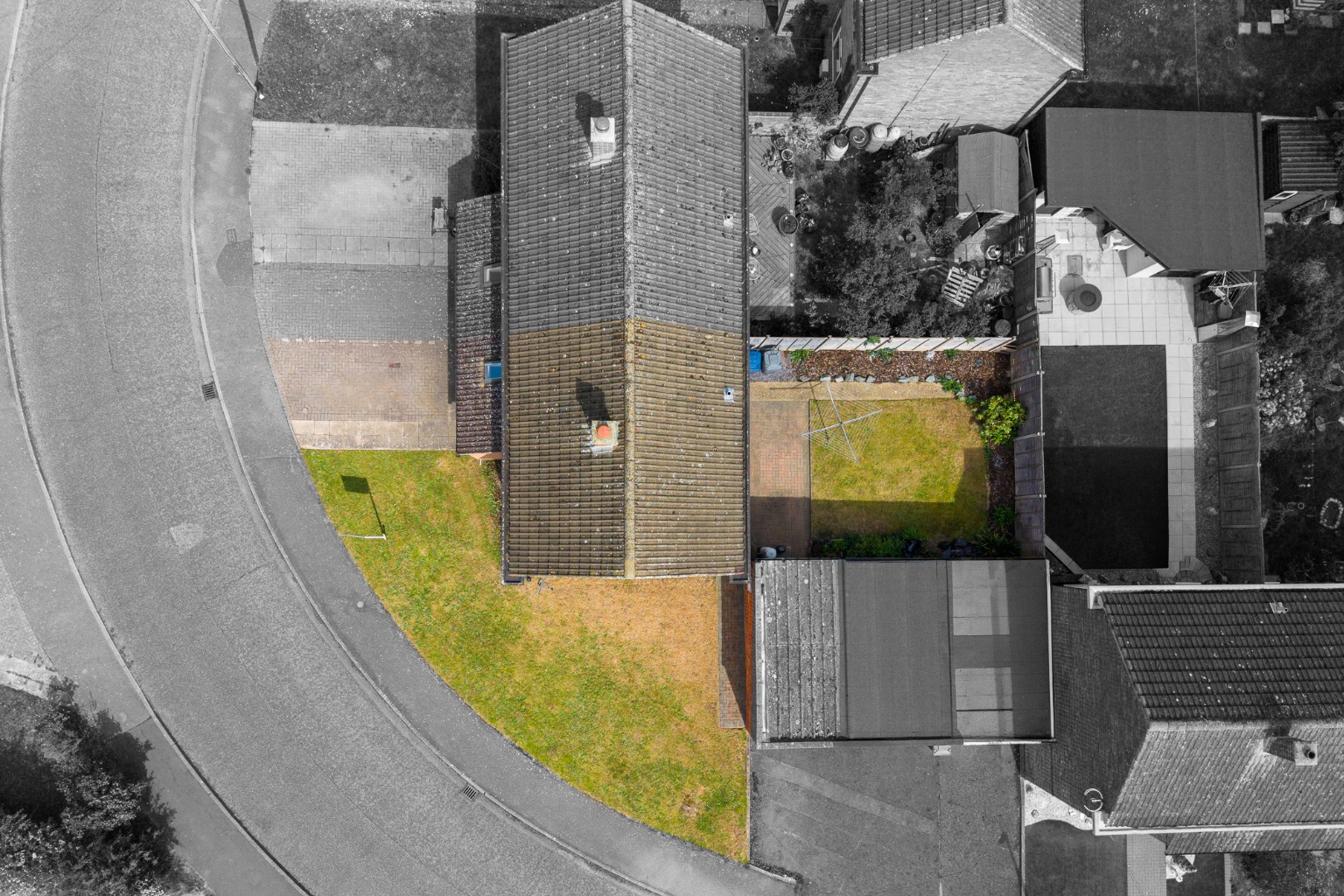 2 bed semi-detached house for sale in Somerset Road, Huntingdon  - Property Image 9