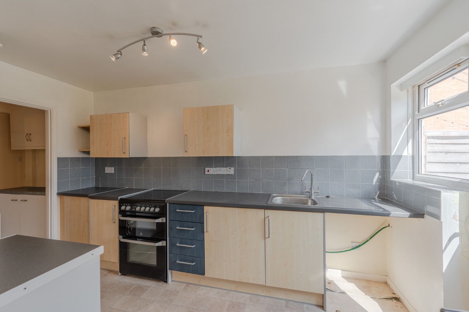 2 bed semi-detached house for sale in Somerset Road, Huntingdon  - Property Image 2