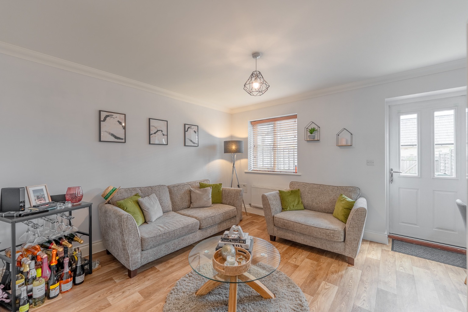2 bed terraced house for sale in Bayley Road, Huntingdon 1