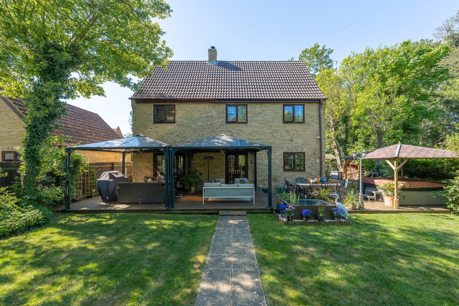 4 bed detached house for sale in High Street, Cambridgeshire  - Property Image 21