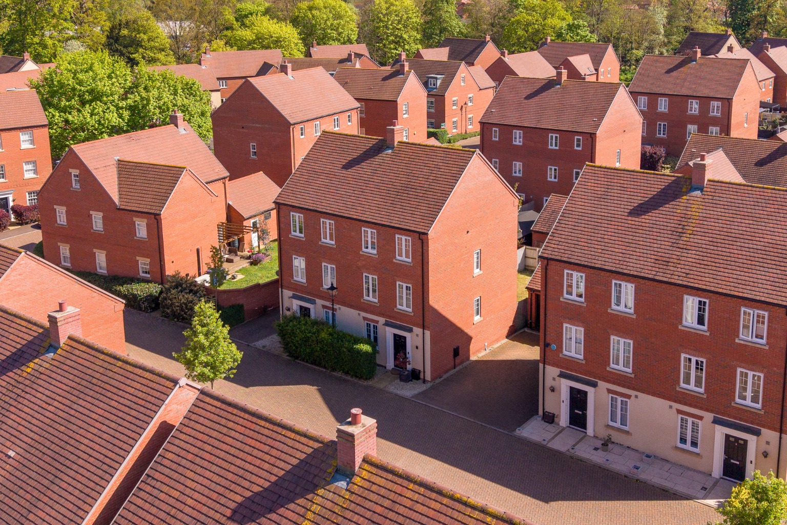 4 bed semi-detached house for sale in Griffin Road, Huntingdon 17