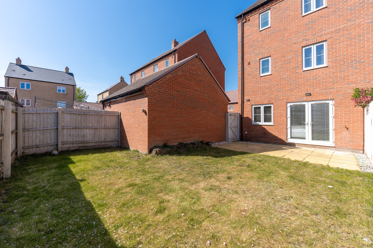 4 bed semi-detached house for sale in Griffin Road, Huntingdon  - Property Image 17