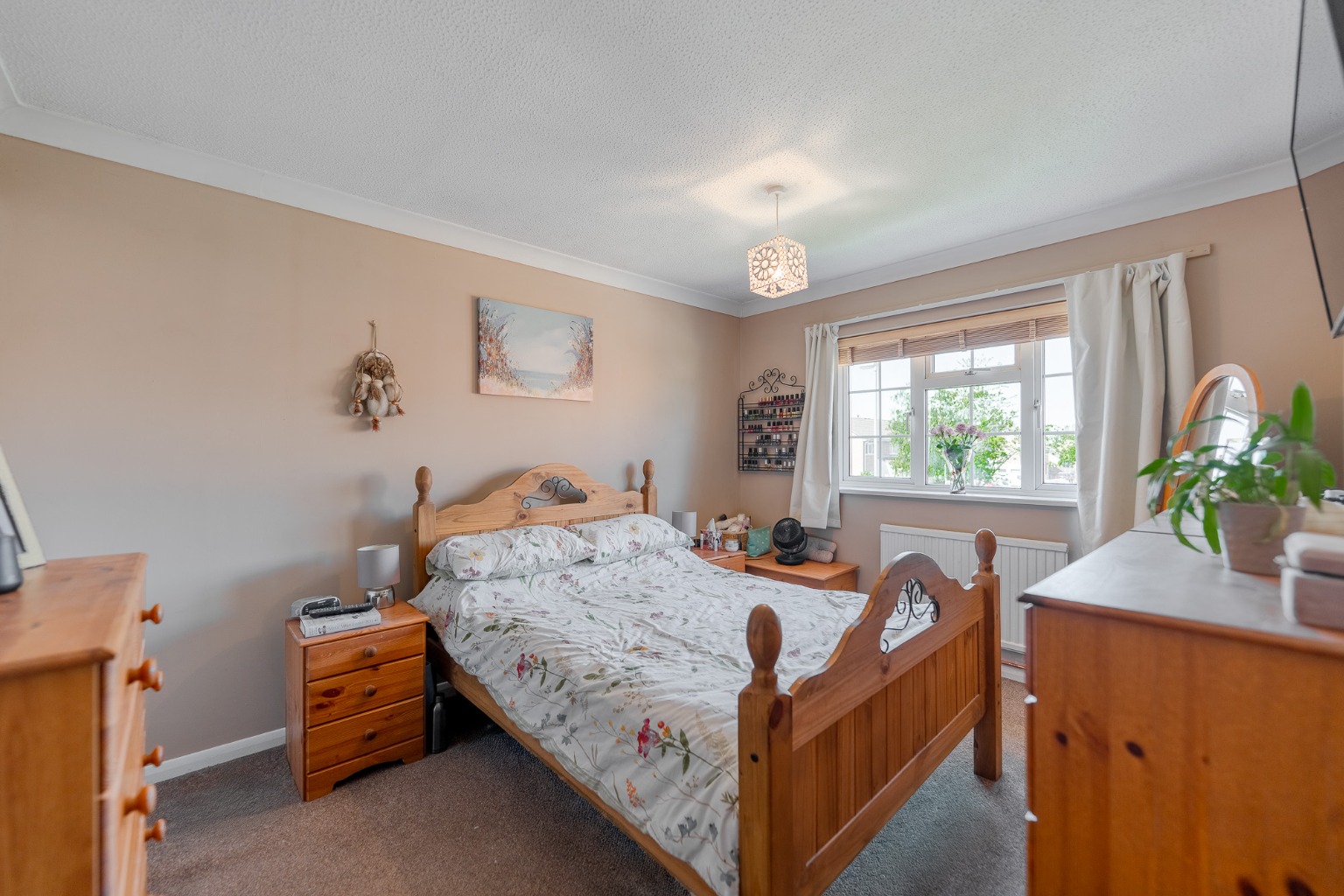 3 bed semi-detached house for sale in Greenfields, Cambridgeshire  - Property Image 14