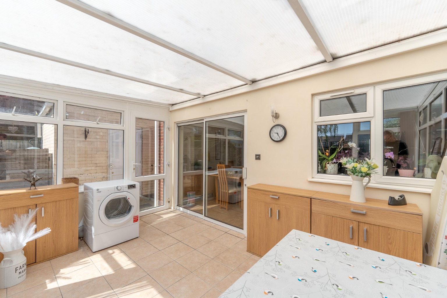 3 bed semi-detached house for sale in Greenfields, Cambridgeshire  - Property Image 12