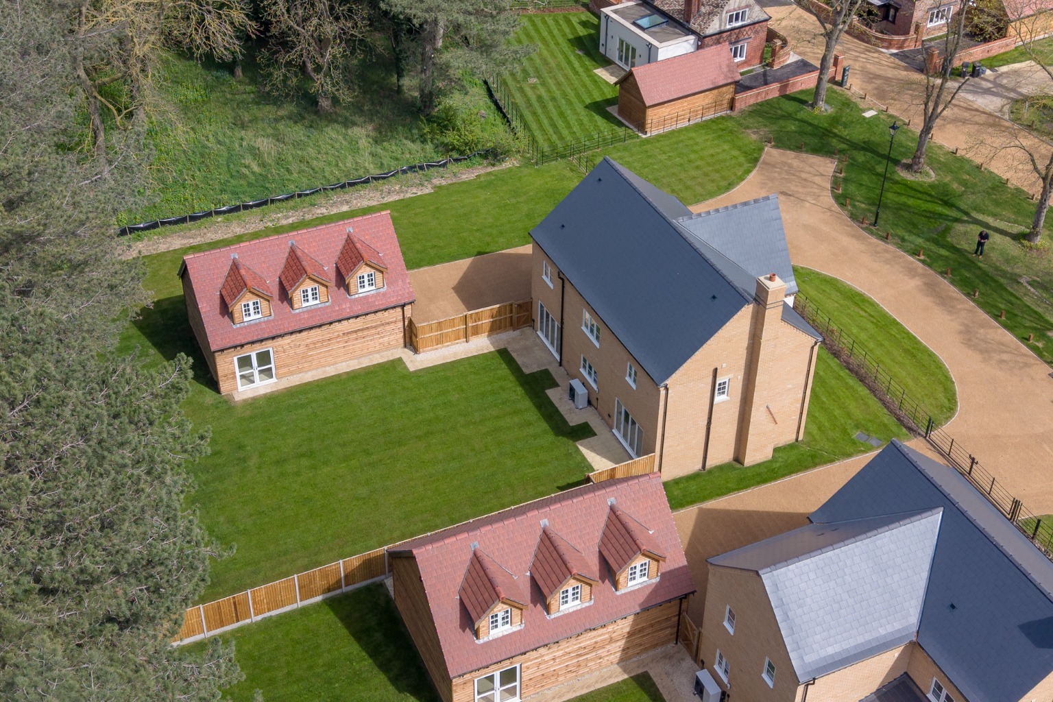 4 bed detached house for sale in Huntingdon Road, Huntingdon  - Property Image 4