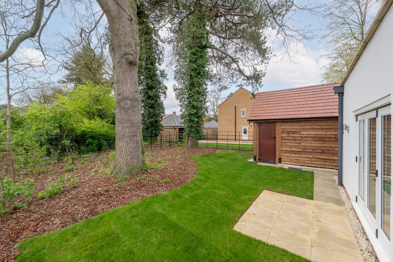2 bed detached house for sale in Houghton Grange, Cambridgeshire  - Property Image 17